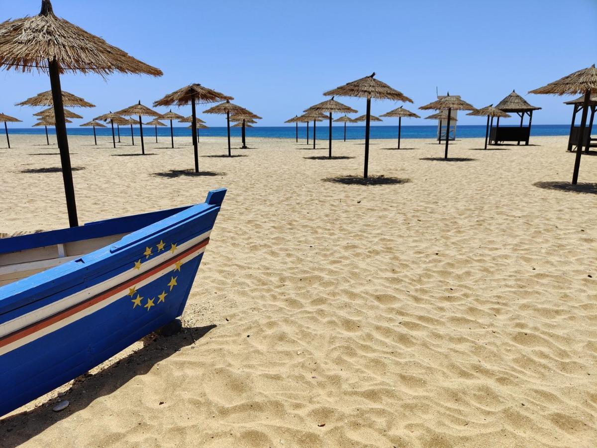 Апартаменты Albis Harena - Ibiscus Attico Ocean View Санта-Мария Экстерьер фото